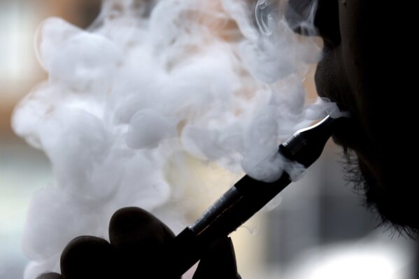 New York moves to enact statewide flavored e cig ban AP News